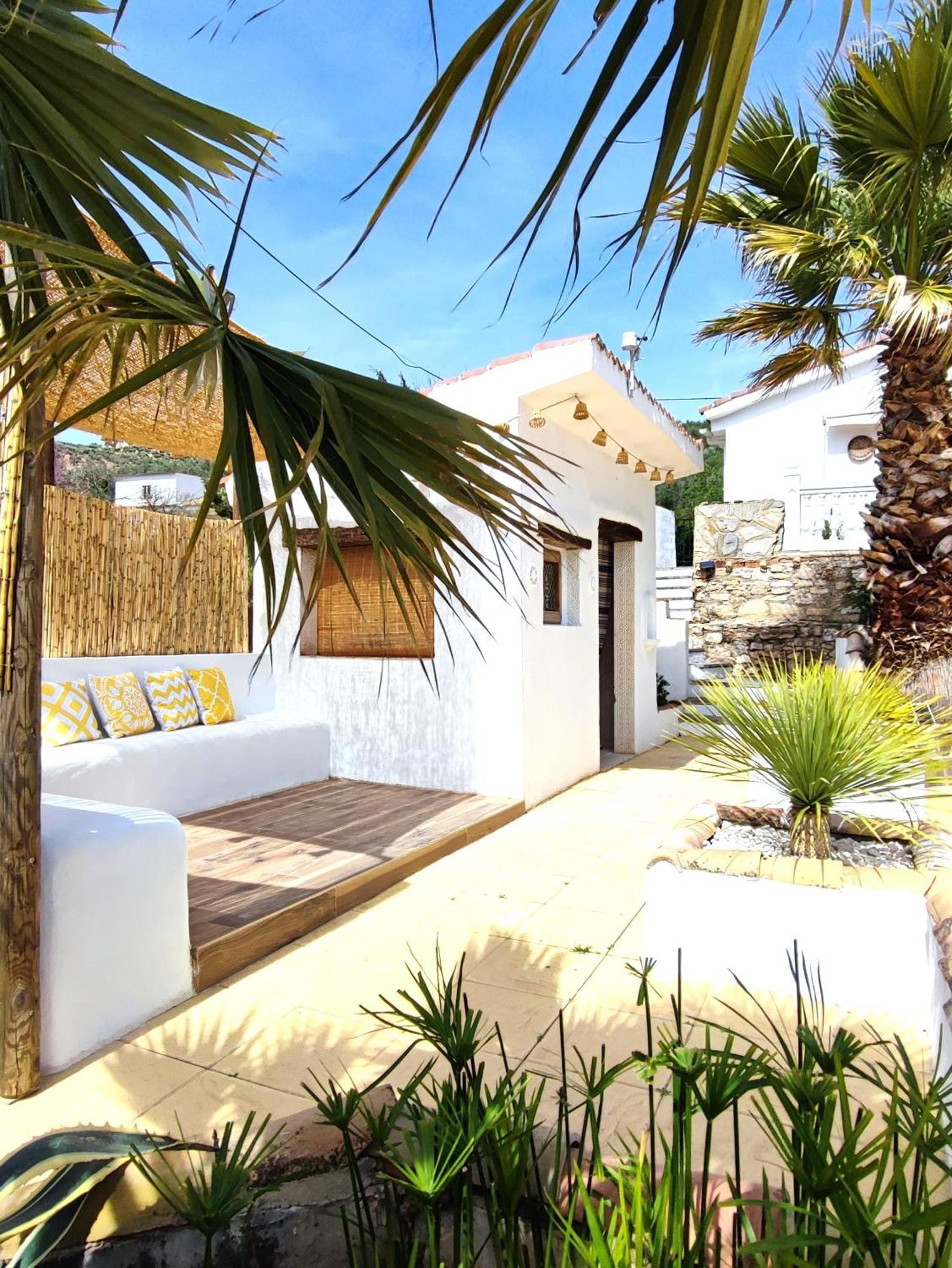 Cortijo Pennymaria Poolside Apartment Near Montefrio With Stunning Views Exterior photo